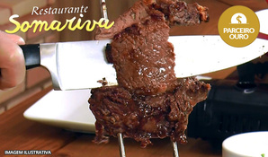 Espeto corrido com buffet livre de comida típica italiana, saladas e sobremesas no Restaurante Somariva, válido aos domingos