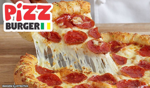 Pizza grande de 12 fatias na PizzBurger no centro de Criciúma, válido de domingo a quinta para retirada, consumo no local ou tele-entrega*