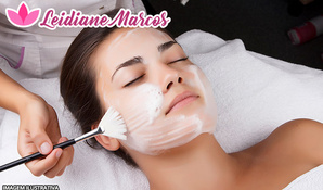 Limpeza de pele profunda com extração de cravos e espinhas, cauterização, hidratação facial e massagem facial, alta frequência e peeling de brasão na Leidi Marcos