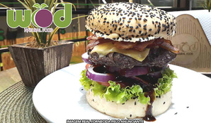 Hambúrguer de Costela 200g no Wood Natural Food anexo a Locker Crossfit