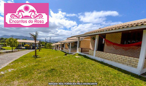 Praia do Rosa/SC: Até 2 noites para 2 pessoas + 1 criança de até 6 anos gratuito na Pousada Encantos do Rosa a partir de R$ 74,99