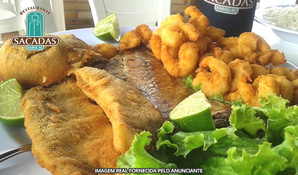 Farol de Santa Marta - Laguna! Especial da casa Sacadas + acompanhamentos para 3 pessoas + 1 caipira, válido de segunda a segunda no Restaurante Sacadas