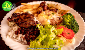SANTO BOTECO CHOPERIA: almoço buffet livre com pratos quentes de massas, risotos, carnes, saladas e sobremesas em anexo ao Nações Shopping