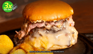 ARMAZÉM CARVOEIRO: Hambúrguer Pulled Pork de carne defumada suína com acompanhamento de fritas, com atendimento nas QUARTAS-FEIRAS