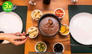 AVENIDA CARNES & CIA CRICIÚMA: sequência de fondue tradicional livre, com queijo, carnes e chocolate