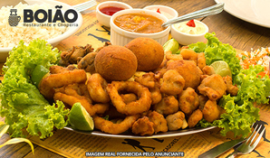 Ponta da Barra - Laguna! Frutos do mar camarão, lula, marisco, isca de peixe e bolinho de siri + acompanhamentos, no Restaurante Boião, válido de terça a domingo