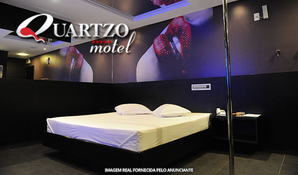 Período de 2 horas na suíte luxo no Quartzo Motel Criciúma com banheira de hidromassagem e muito mais