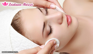 Limpeza de pele profunda com extração de cravos e espinhas, cauterização, hidratação facial e massagem facial, alta frequência e peeling de brasão na Leidi Marcos