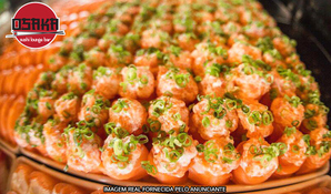 Buffet livre completo de sushis com uma enorme variedade, pratos quentes e yakisobas no Osaka Sushi Bar no centro de Criciúma, válido de segunda a segunda