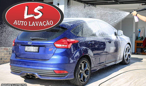 Cheirinho de novo! Lavação externa e interna com cera líquida, válido para veículos de pequeno porte, na LS Lavação no centro de Criciúma, válido de segunda a quinta