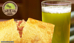 Lanche da tarde garantido! Caldo de cana de 500ml e salgado frito, no Caldo de cana da Italianinha, válido de segunda a sexta para consumo ou retirada no local