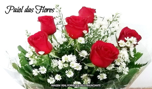 Sem datas comemorativas, faça surpresa ao seu amor! Buquê com 6 rosas no Paiol das Flores, válido de segunda a sábado para retirada no local
