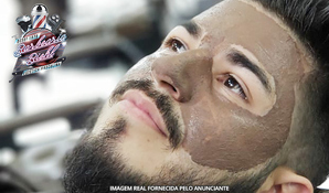Limpeza de pele masculina na Barbearia Biehl, válido de terça a sábado