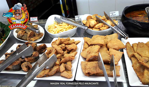 Esplanada - Içara! Almoço com buffet livre com uma enorme variedade de carnes e frutos do mar na Churrascaria & Frutos do Mar Casarão, válido aos domingos