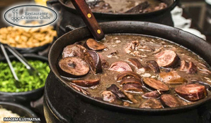 Saudade de comer feijoada? Feijoada com buffet livre + sobremesa no Restaurante Criciúma Clube, válido exclusivamente aos sábados