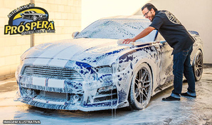 Lavação externa e interna com cera líquida, válido para veículos de pequeno porte, na Auto Lavação Próspera, válido de segunda a sexta