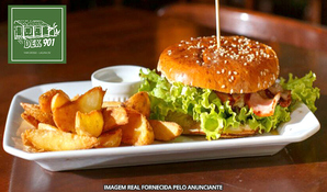 Mar Grosso/Laguna! Hambúrguer gourmet Dek Burguer, Dek Costela, Dek Picanha ou Dek Bacon no Restaurante Dek 901, válido de terça a domingo para consumo no local