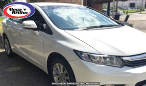 Seu carro limpo e cheiroso! Lavação externa e interna na Auto Lavação Mega Brilho, válido de segunda a sábado a partir de R$ 24,99