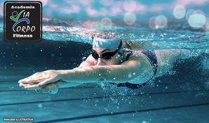 Deixe as desculpas do lado de fora da piscina! Natação ou Hidroginástica na academia Via Corpo, válido de segunda a sexta