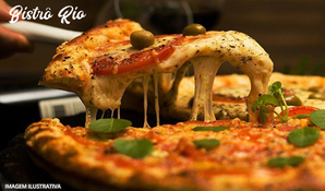 Rodízio de pizzas, buffet Livre com massas, saladas, carnes e acompanhamentos no Bistrô Rio Restaurante e Pizzaria válido para sexta e sábado