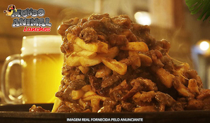 Primeira lanchonete temática de Criciúma! Batatão grande para 4 pessoas com 7 opções de escolha no Mundo Animal Lanches, válido de domingo a sexta