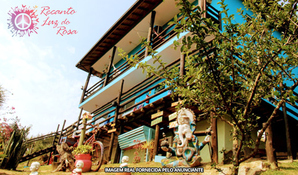 Praia do Rosa - Imbituba - SC: Para o Natal ou Reveillon! 5 diárias para até 4 pessoas na Pousada Recanto Luz do Rosa em até 12x no cartão*