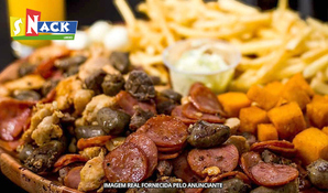 Tábua da casa P para 2 pessoas no Snack Lanches, válido de terça a domingo para consumo no local