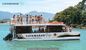 Ponta do Papagaio - Palhoça - SC: 1h30m de passeio de barco Catamarã visitando o sul de Florianópolis, com a Catamaran Trip, válido para todos os dias