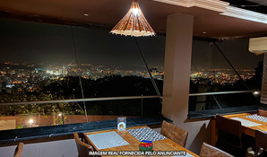 A vista mais bonita de Criciúma! Rodízio de pizzas com buffet livre de carnes, massas, risotos, acompanhamentos, frios, saladas e sobremesas na Pizzaria Família Rosso