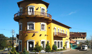 Gramado - RS: Café colonial livre com delícias típicas da região, no Torre Café Colonial, válido de sexta a domingo
