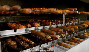 TIO JOÃO RESTAURANTE E CHURRASCARIA: espeto corrido completo com buffet livre de pratos quentes, saladas e sobremesas, válido de segunda a sábado