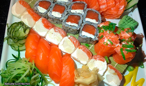 OSAKA SUSHI BAR: combinado de sushi com 40 peças (hossomaki, joy, filadélfia, folha de arroz, niguiri, uramaki e hot) válido de segunda a segunda para retirada ou tele-entrega*