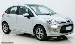 Polimento para veículos de pequeno porte na Qualita Estética Automotiva em até 18 vezes no cartão*, válido de segunda a sábado