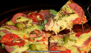 PIZZARIA PIZZADORO: pizza gigante 40cm e 12 fatias, válido de terça a domingo para retirada no local ou tele-entrega*