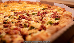 ALCAPONE'S PIZZARIA: pizza gigante com 45cm e 16 fatias, válido de terça a sexta exclusivamente para retirada no local