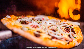 CANTINA LA MASSERIA: pizza média 30cm e 9 fatias, válido de terça a domingo para retirada no local ou tele-entrega*