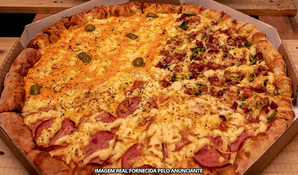 PIZZARIA ALCAPONE'S: pizza gigante (45cm) com 16 fatias e 4 sabores a sua escolha
