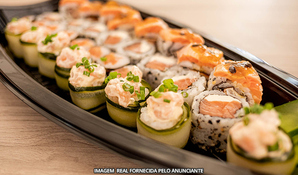 MIZARU SUSHI: combinado de sushi com 32 peças (gunkan, filadélfia, hossomaki) com tele-entrega gratuita*