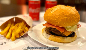 SNACK LANCHES: hambúrguer de costela com batata frita válido para consumo no local em Içara