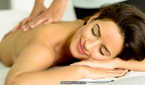MASSOTERAPEUTA JANAINA SCARPATTO: spa para os pés e máscara hidratante facial no centro de Criciúma