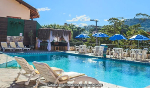 PARK HOTEL TERMAS : 1 diária para 2 pessoas com café da manhã, almoço e jantar em Termas do Gravatal - SC a partir de R$ 376,00
