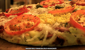 PIZZARIA PIZZADORO: pizza broto com 30cm e 6 fatias ou pizza gigante 40cm e 12 fatias