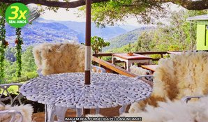 RESTAURANTE CASA FIGUEIRA: almoço com buffet livre em uma excelente vista ao ar livre em Gramado