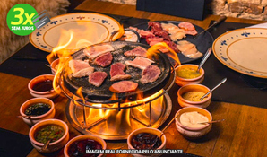 LA BELLE FONDUE: sequência completa de fondue com carnes, queijo e chocolate no centro de Nova Veneza